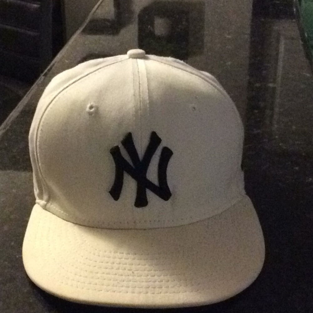 Yankees new era fitted hat